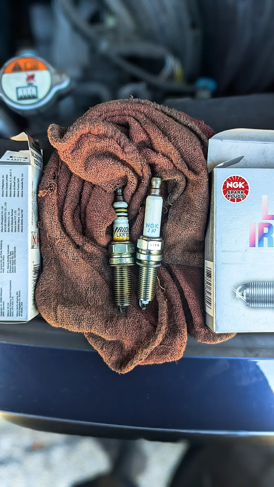 Spark plug replacement on a 2015 Hyundai Sonata in Helotes, TX